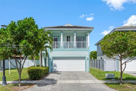 324 NE 31st Ave, Homestead, FL MLS: A11808657