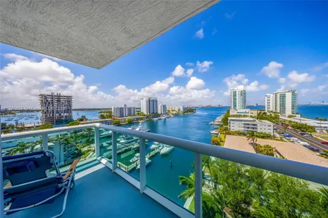 7910 Harbor Island Dr Unit 905, North Bay Village, FL MLS: A11776687