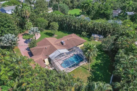 4851 SW 106th Ave, Davie, FL MLS: A11744552