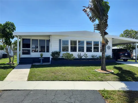 4218 Meadow View Dr, Boynton Beach, FL 33436 - MLS#: A11737026