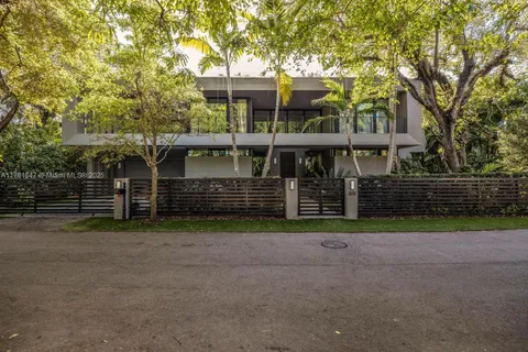 3232 Emathla St, Miami, FL 33133 - MLS#: A11761847