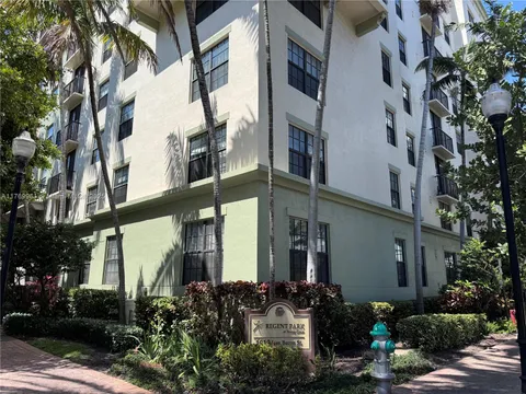 1919 Van Buren St Unit 115A, Hollywood, FL MLS: A11769961