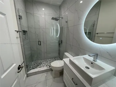 9231 W 32nd Ln, Hialeah, FL MLS: A11785758