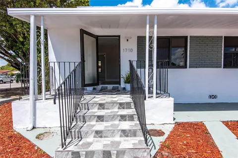 1710 E 6th Ave, Hialeah, FL MLS: A11787361