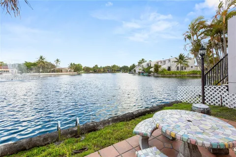 7216 Jacaranda Ln, Miami Lakes, FL 33014 - MLS#: A11601654