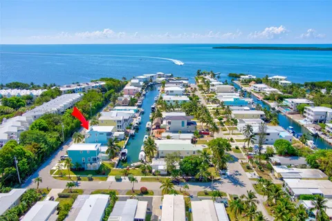 84 Coral Way, Key Largo, FL MLS: A11594250