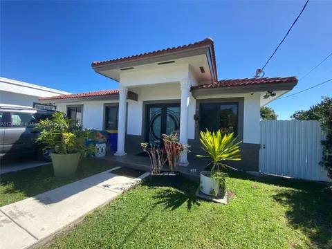 12210 SW 216th St, Miami, FL 33170 - MLS#: A11761616