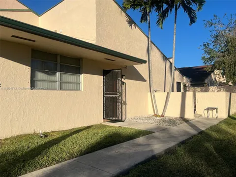 9195 Fontainebleau Blvd Unit 6, Miami, FL MLS: A11804742