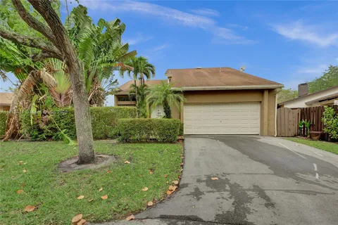 11724 SW 134th Ct, Miami, FL 33186 - MLS#: A11779411