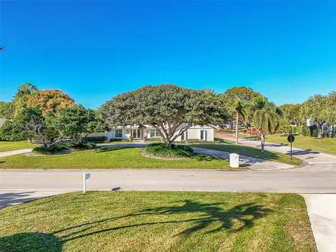 444 Glenbrook Dr, Atlantis, FL MLS: A11727378