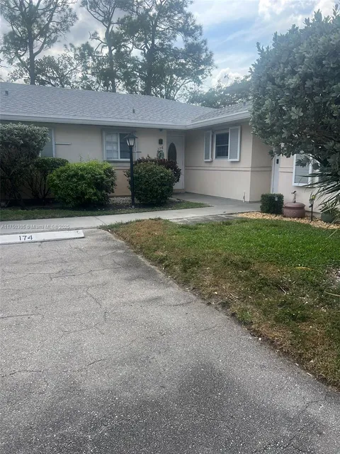 176 Cape Cod Circle Unit 0, Lake Worth, FL MLS: A11750305