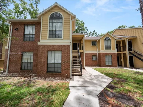 8625 Mallard Reserve Dr Unit 202, Tampa, FL MLS: A11742673