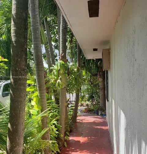 9770 SW 47th St Unit 2, Miami, FL MLS: A11771213