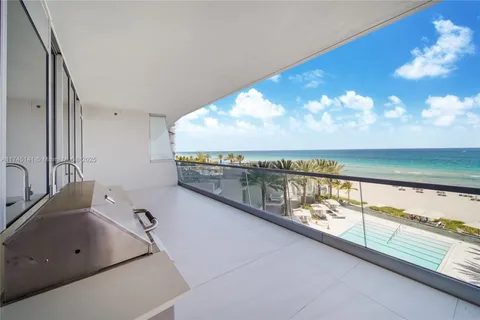 18501 Collins Ave Unit 403, Sunny Isles Beach, FL 33160 - MLS#: A11745141