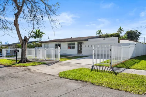 20130 SW 106th Ave, Cutler Bay, FL MLS: A11752417