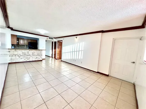 4675 W 18th Ct Unit 308, Hialeah, FL MLS: A11806310