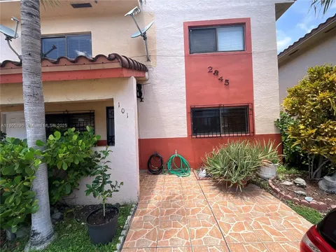 2845 W 76th St Unit 101, Hialeah, FL MLS: A11805290