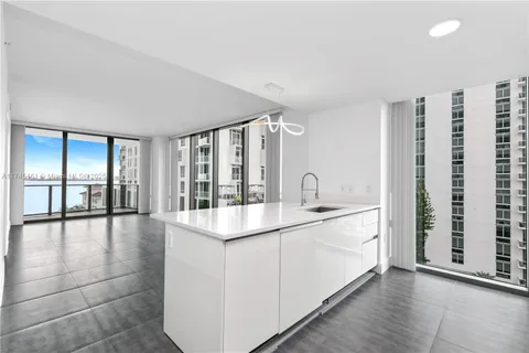 460 NE 28th St Unit 808, Miami, FL 33137 - MLS#: A11745461