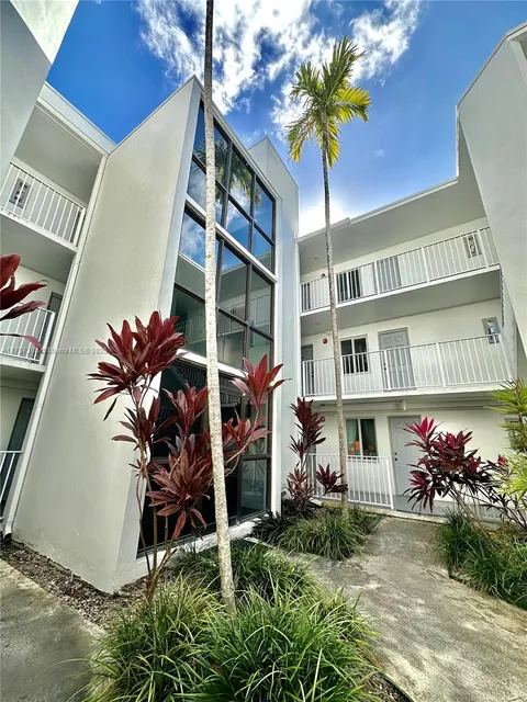 9971 W Bay Harbor Dr Unit 207, Bay Harbor Islands, FL MLS: A11757388