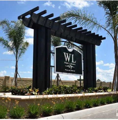 3245 Cupid Place Unit 0, Kissimmee, FL MLS: A11710223