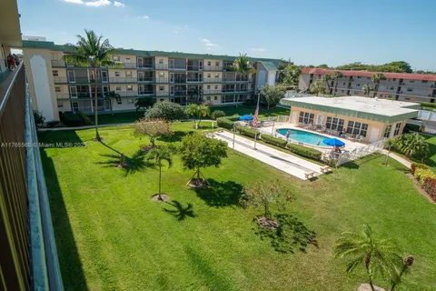 810 SE 7th St Unit 106, Deerfield Beach, FL MLS: A11765566