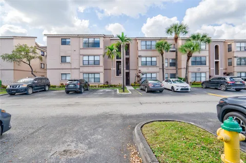 2866 S University Dr Unit 5307, Davie, FL MLS: A11740966