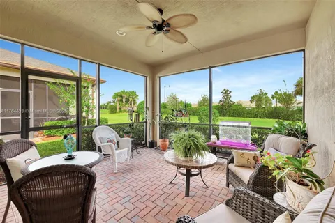 12794 SW Lake Fern Circle, Port St. Lucie, FL MLS: A11764428