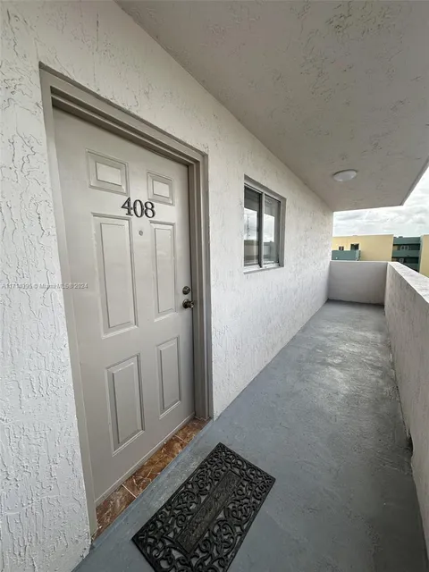 6091 W 22nd Ct Unit 408, Hialeah, FL MLS: A11714395
