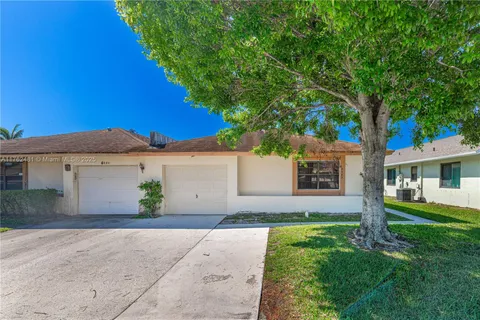 4842 Luqui Ct, West Palm Beach, FL MLS: A11762481