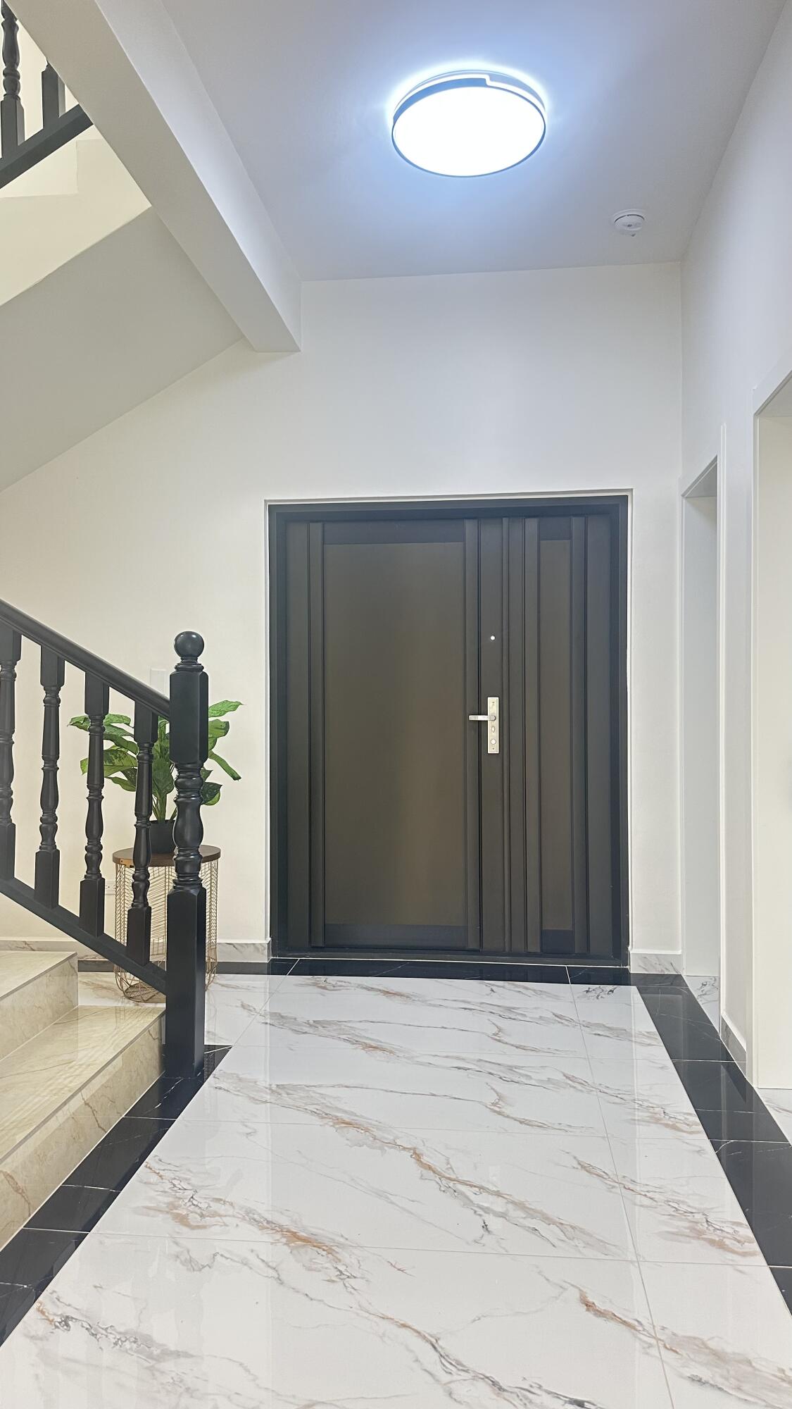 126 Chargualaf Street