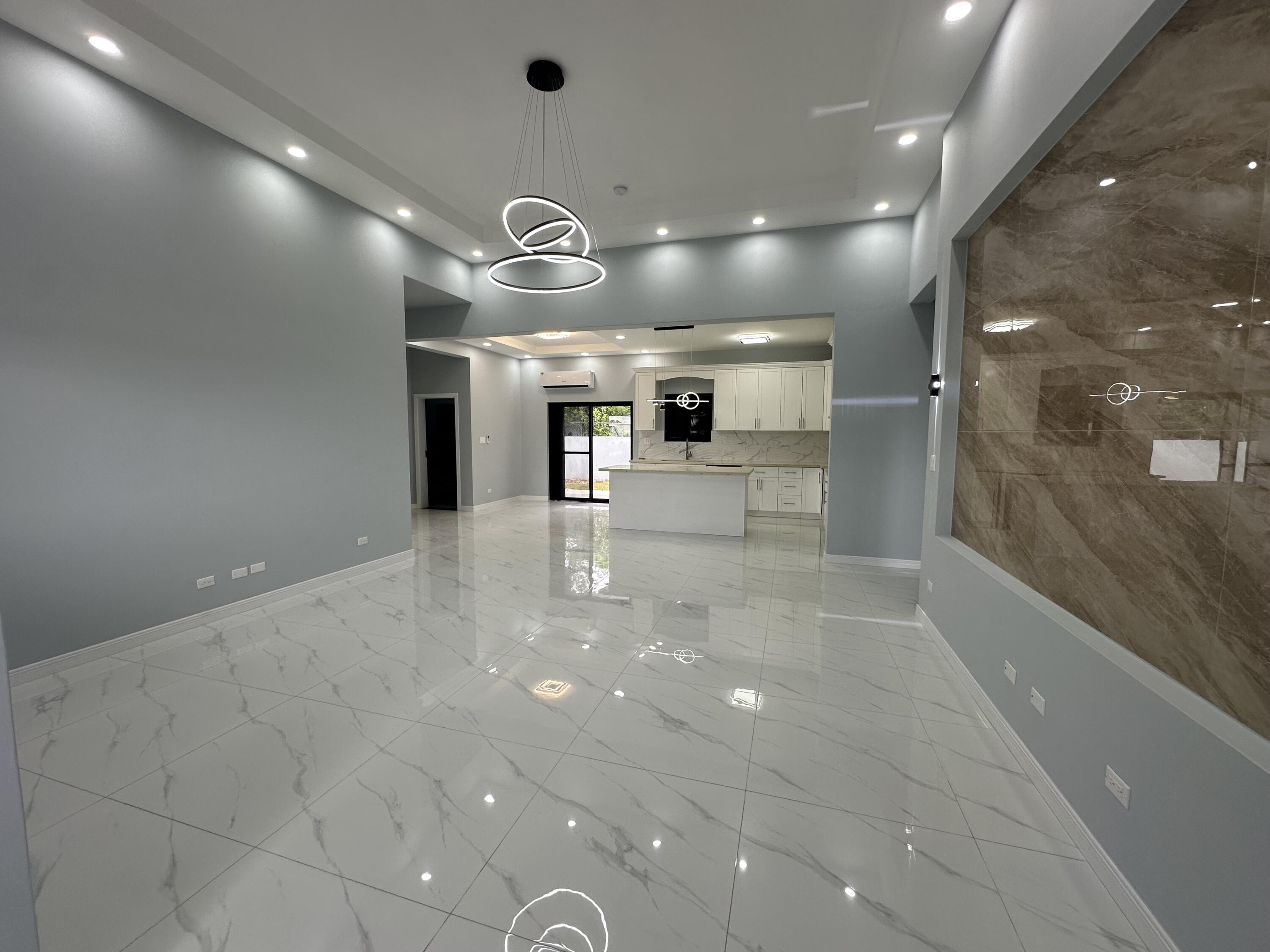 125 Lucas Sablan Boulevard