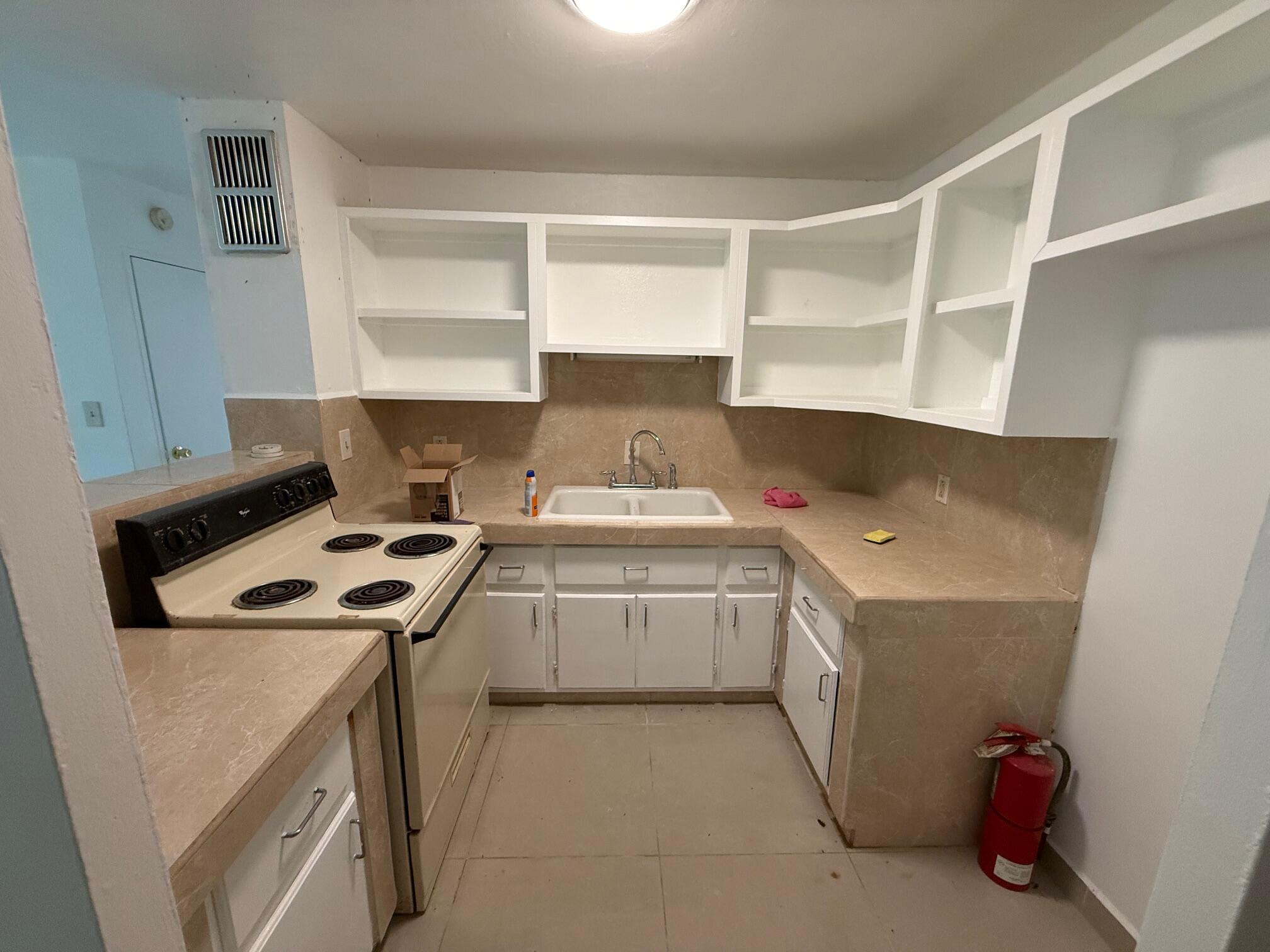 University Manor 104