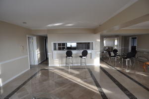 142 Leon Guerrero Street 802