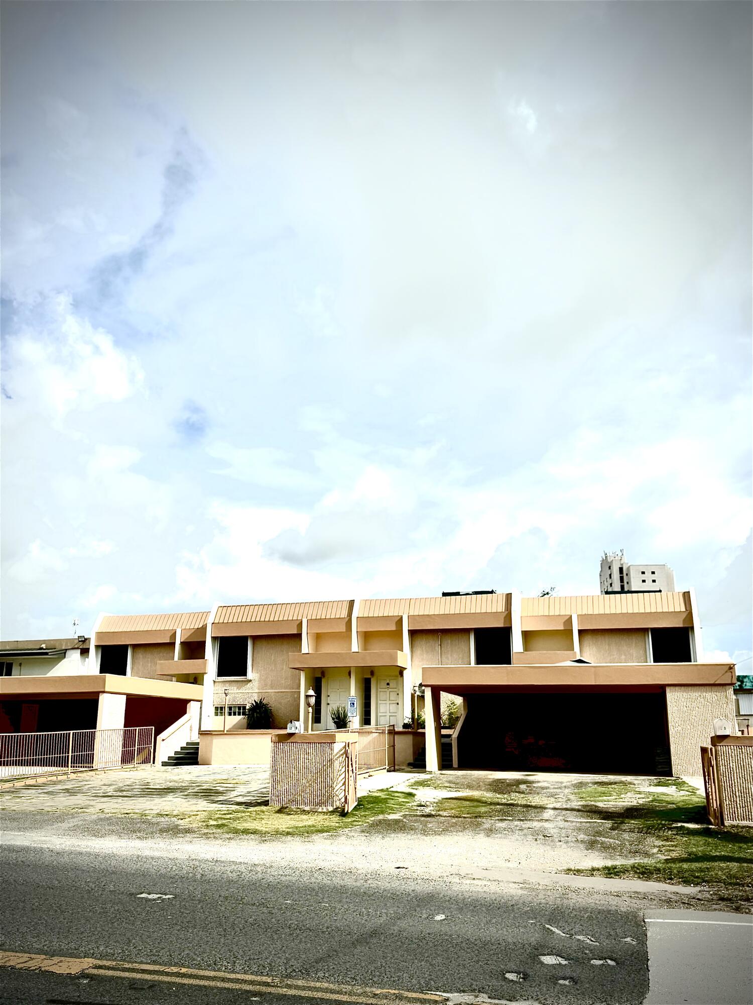 328 Farenholt Avenue 328A
