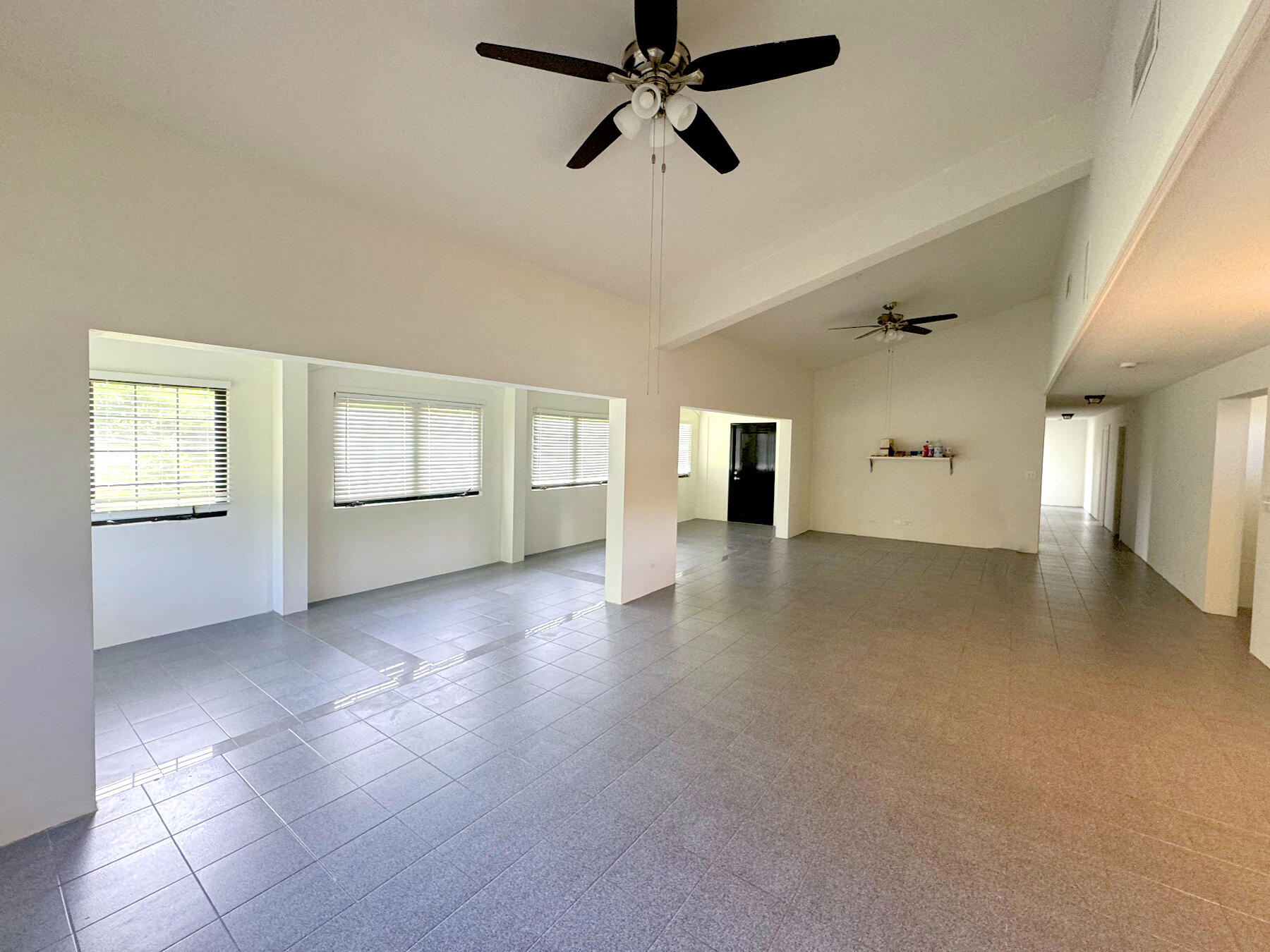 350 Adacao Lane