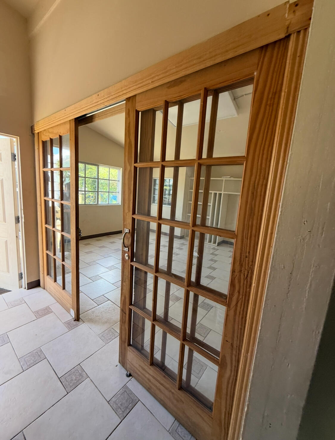 157 Chrysanthemum Lane