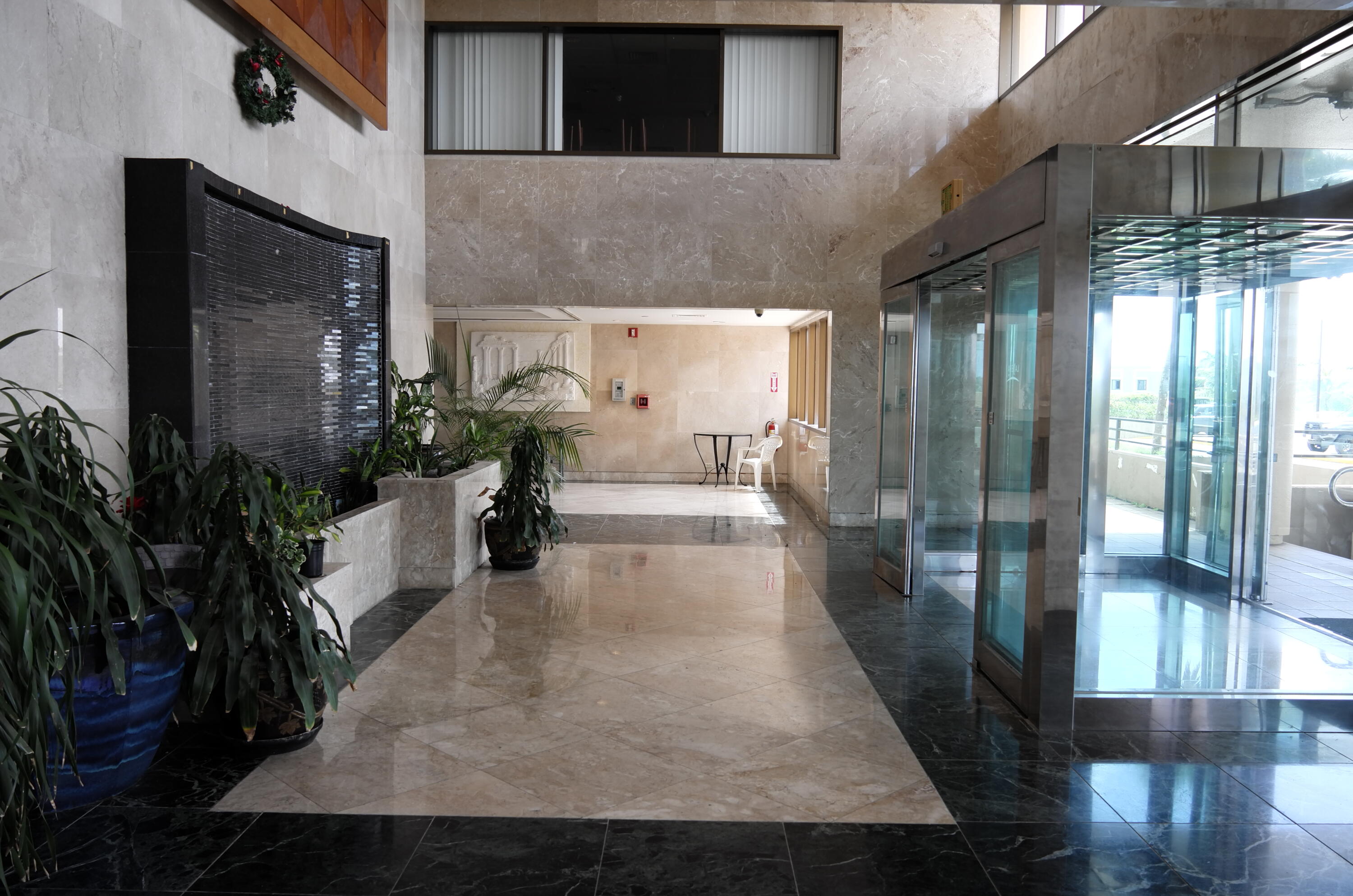 310 Ladera Lane 1408