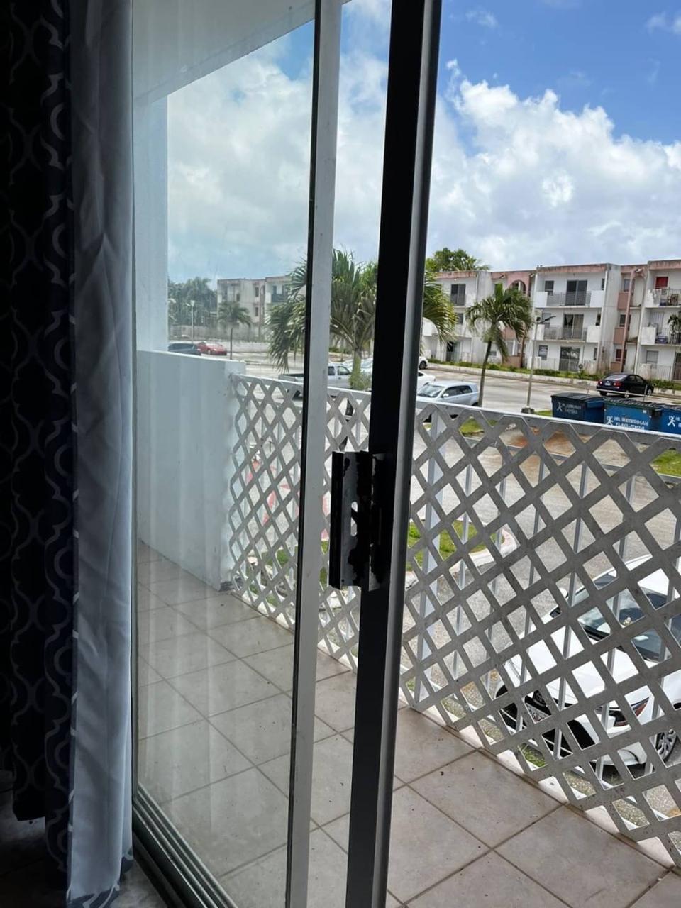162 Macheche Ave A22