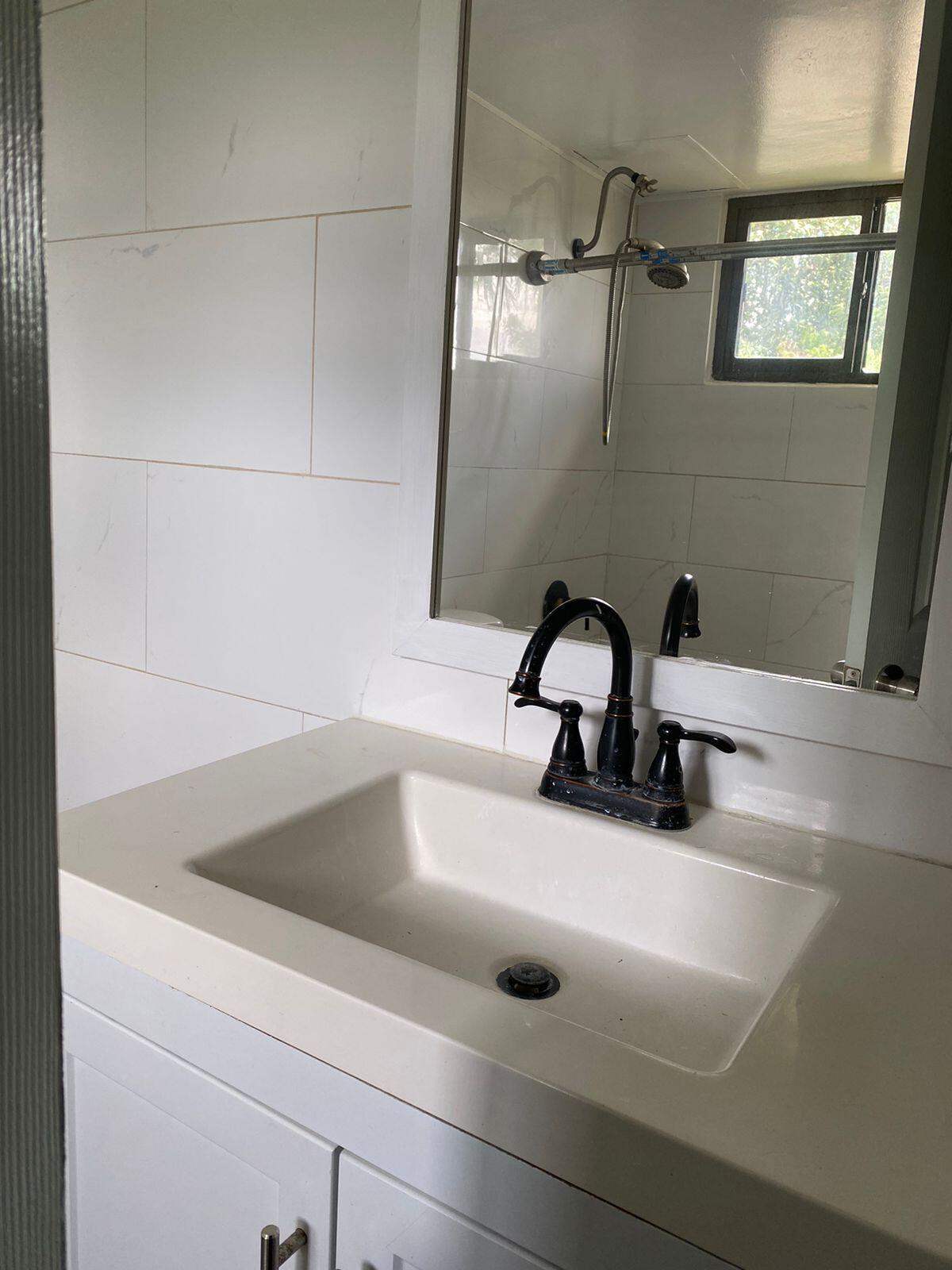 158 East Nandez Street A12