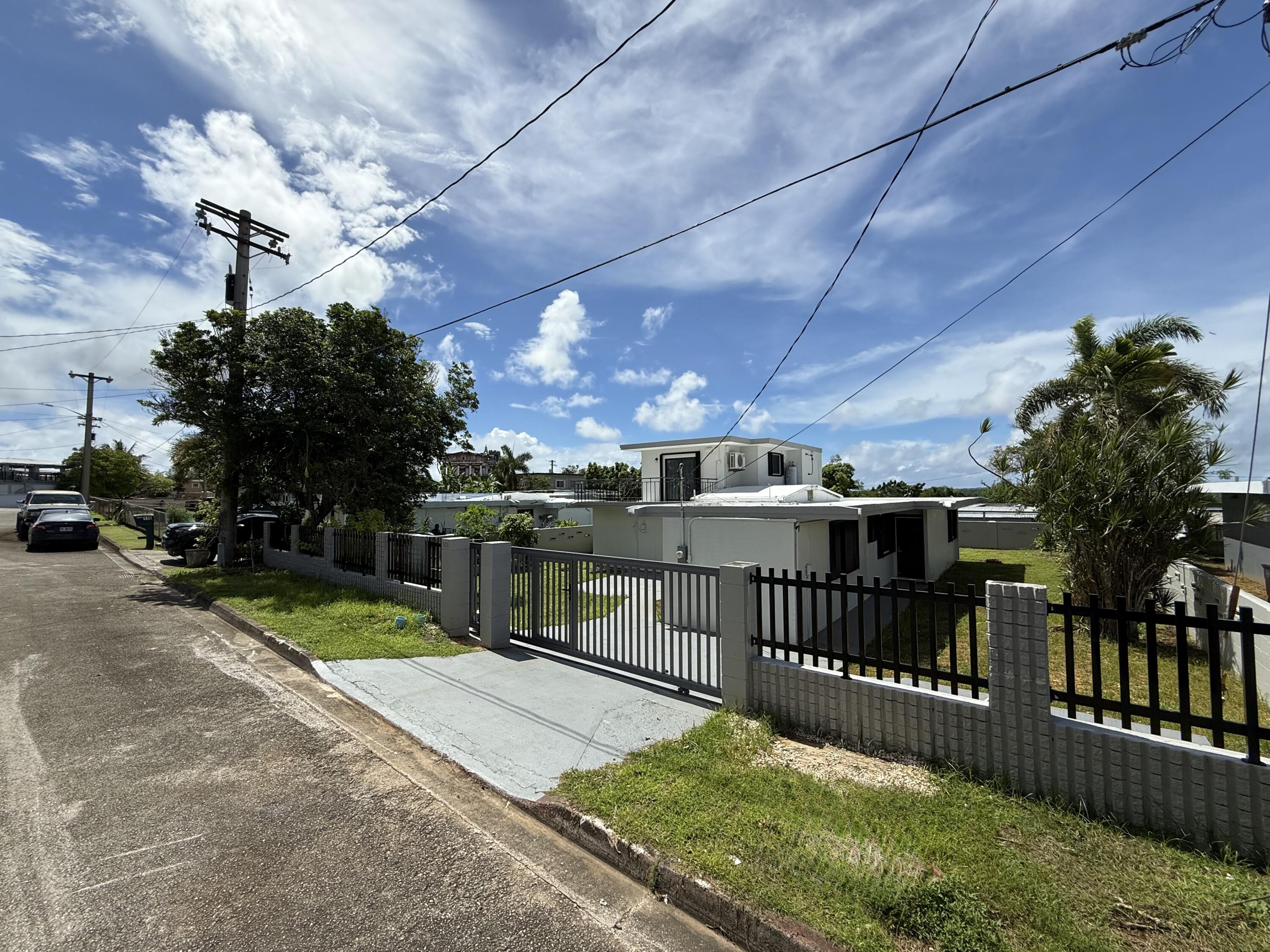 122 Petmanente Street