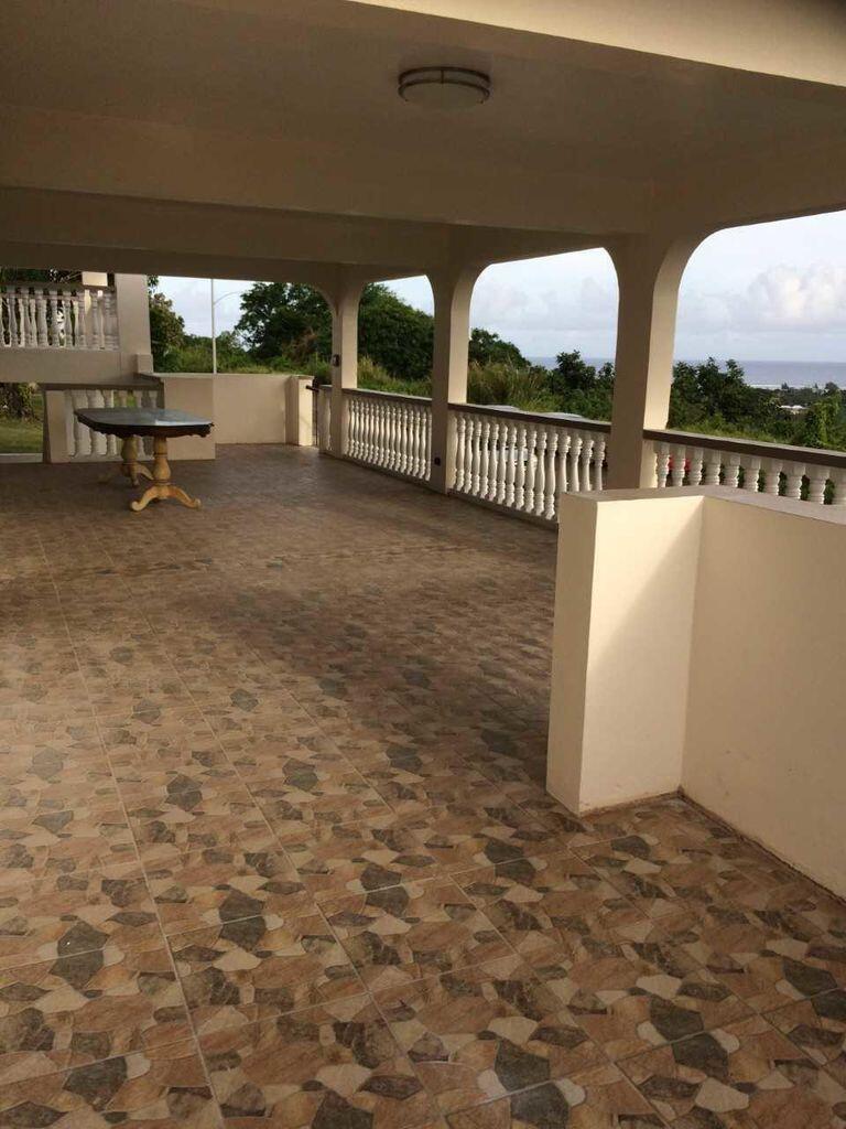 172A & B Kindo Circle