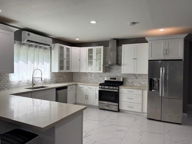 182 Sabana Drive