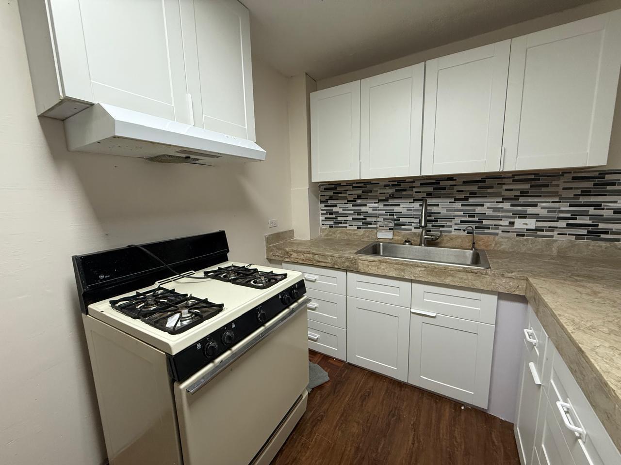 Carnation Lane 102