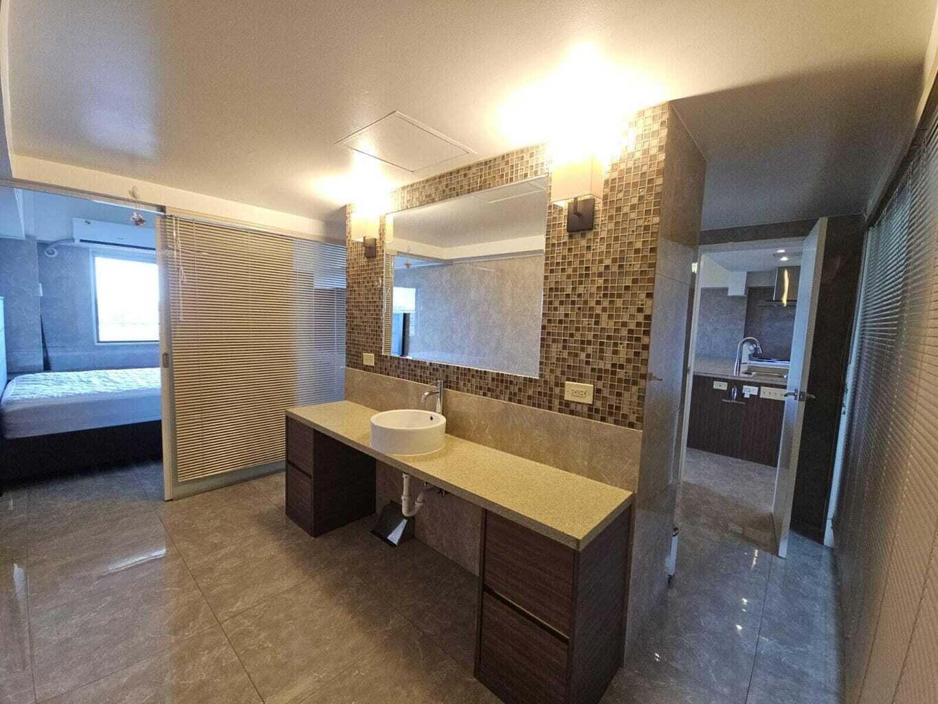 193 Tumon lane 913