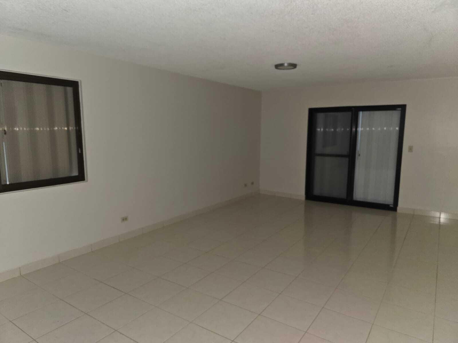 158 East Nandez ST B34