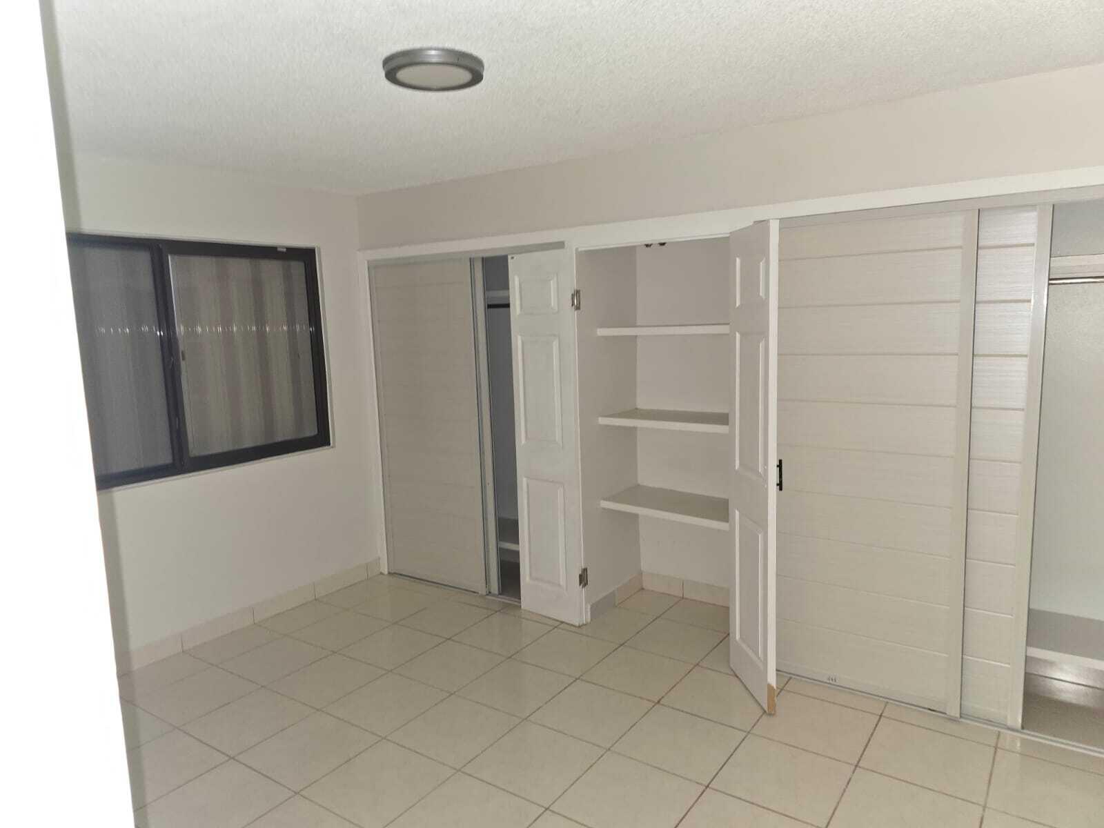158 East Nandez ST B34