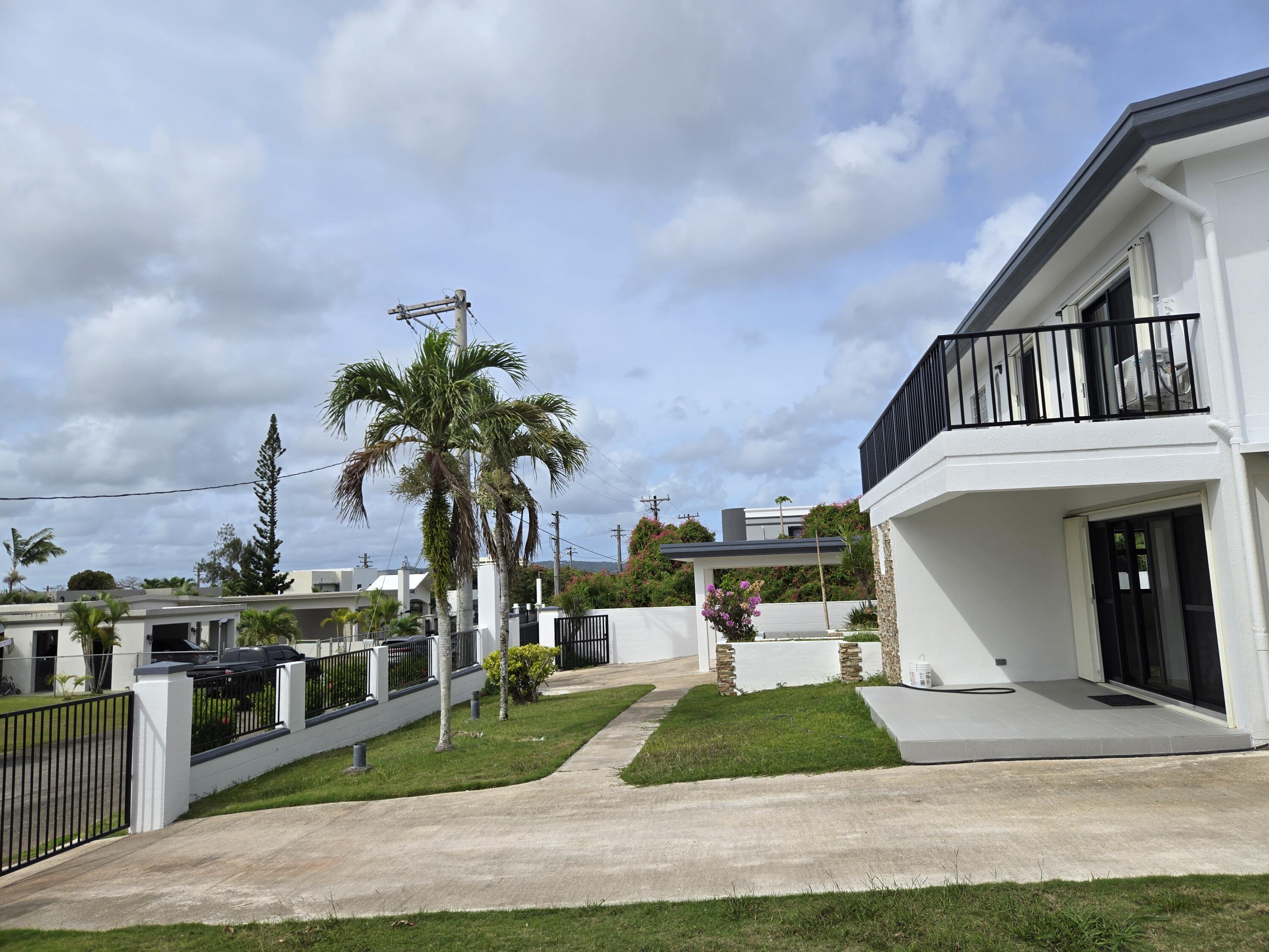 141 First Street, Governor Carlos Road