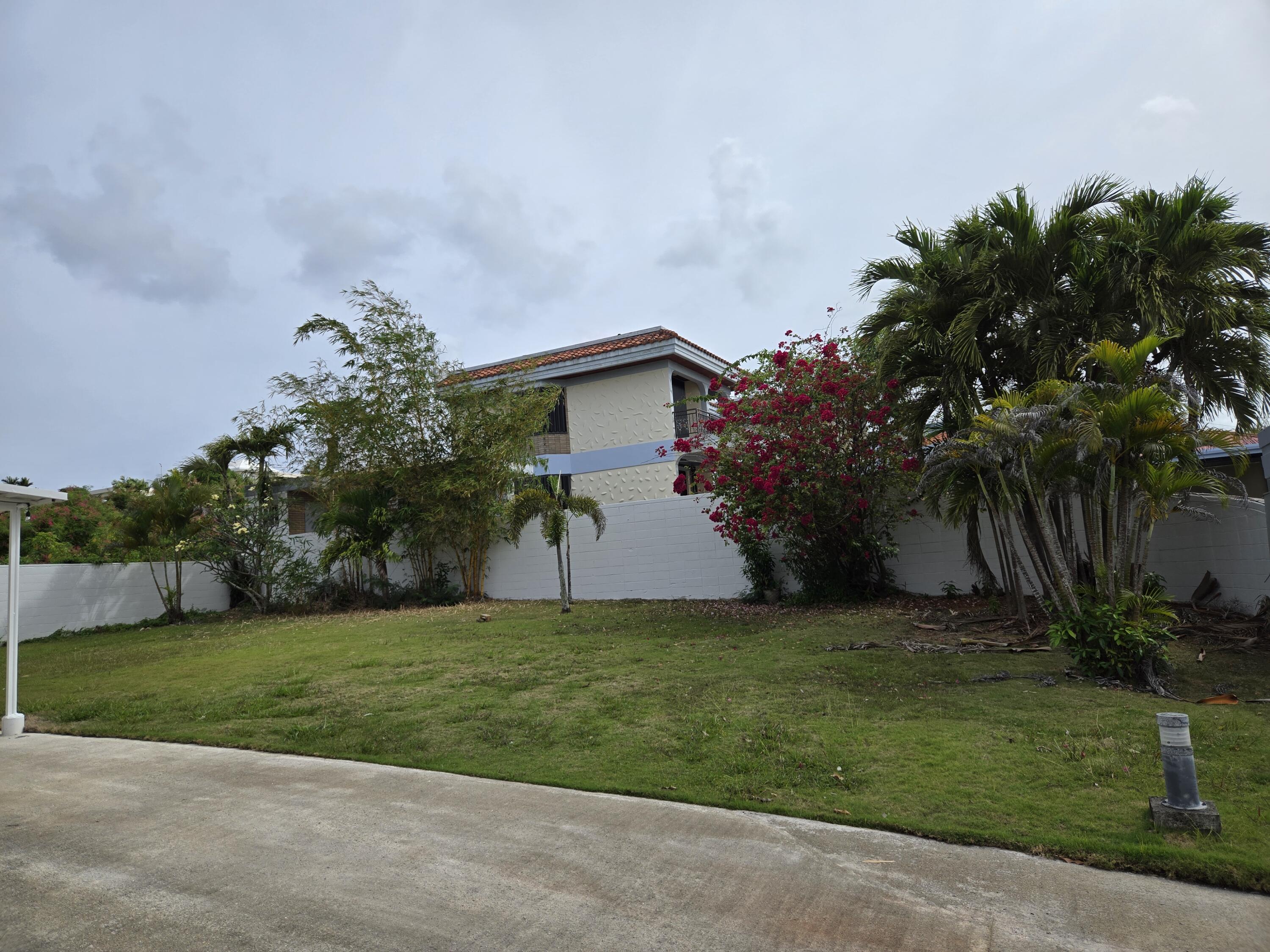 141 First Street, Governor Carlos Road