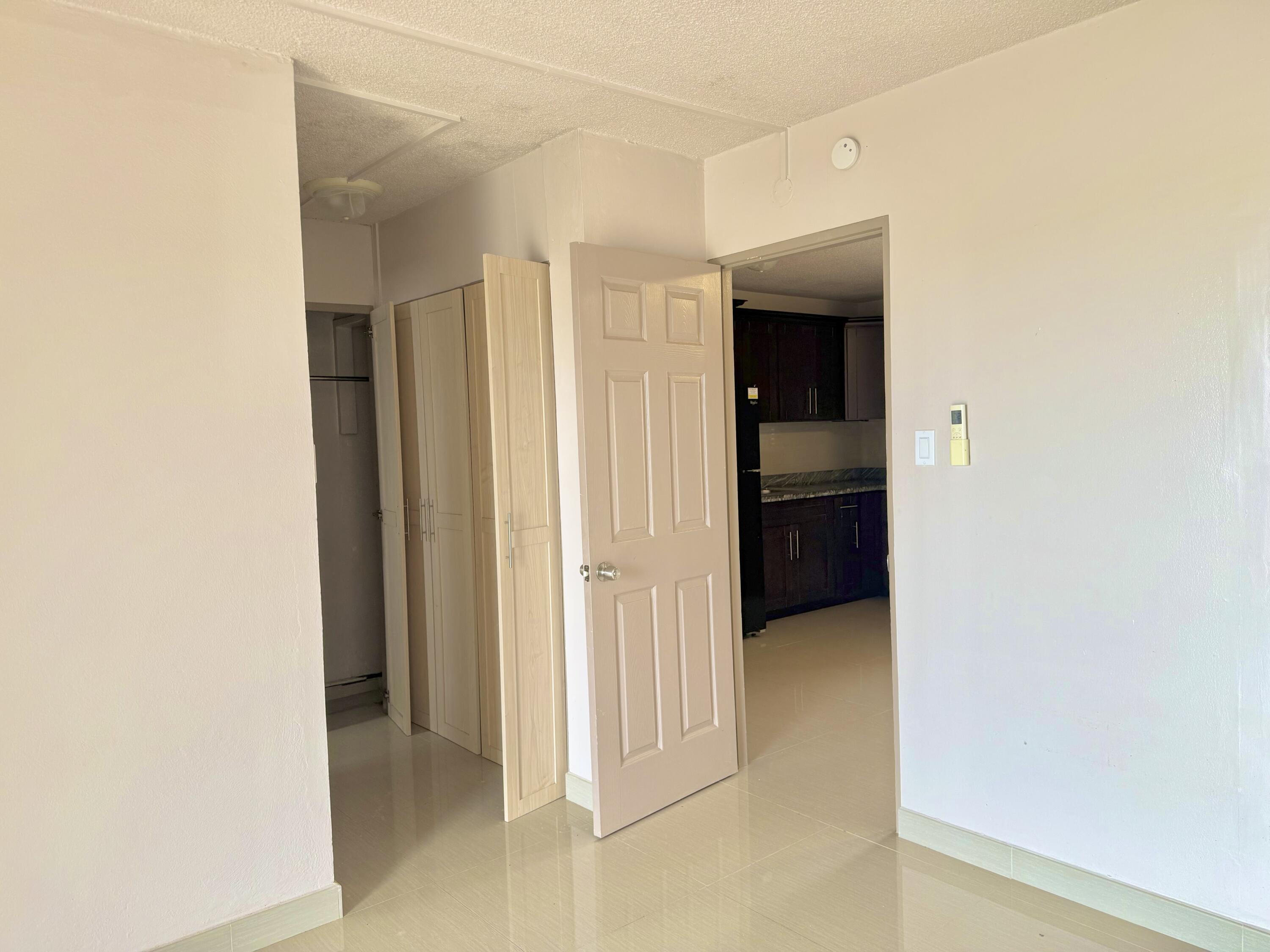 Kina Court (Oasis Apartment). 202