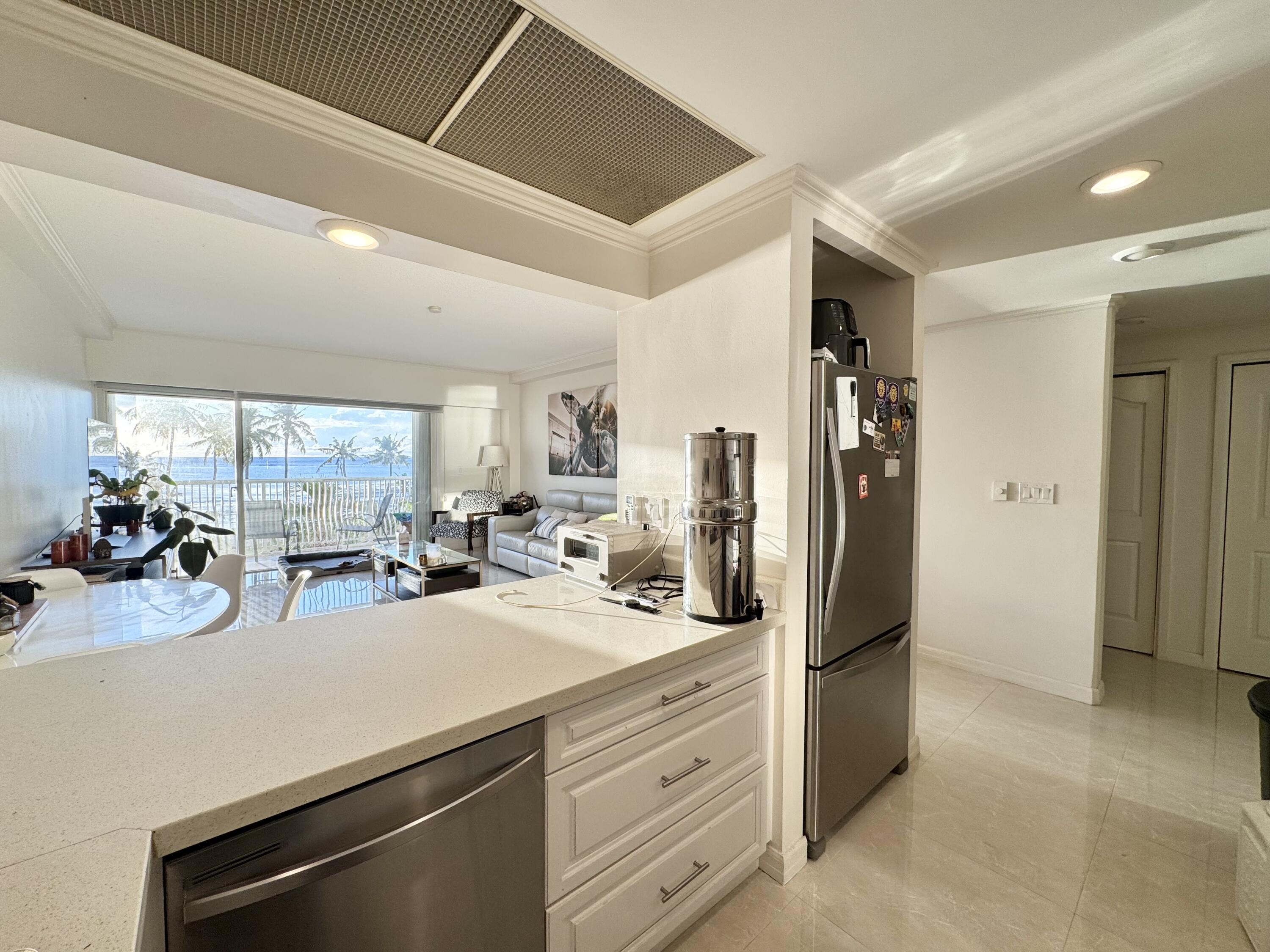 125 Dungca Beach Way 303